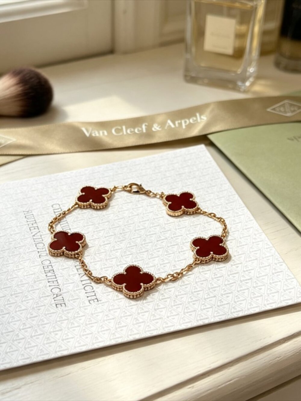 ✨Van Cleef & Arpels Red Bracelet✨